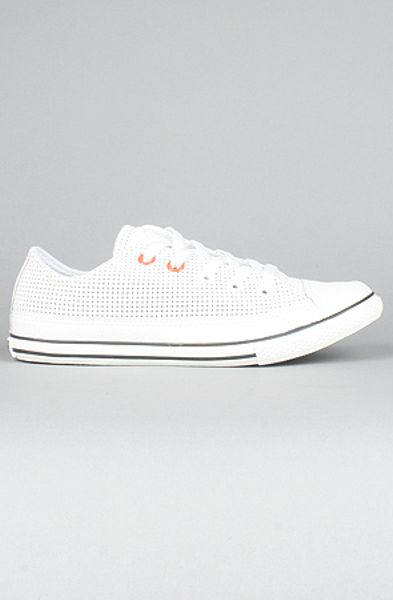 white leather slim converse