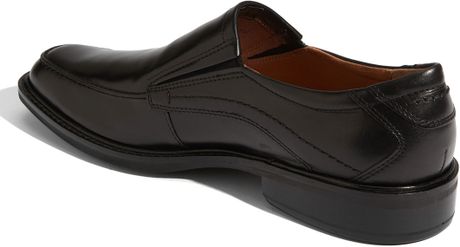 ecco windsor slip on