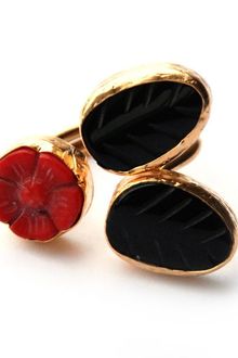 Toosis Red Coral Rose with Black Onyx Leaves Ring - Lyst