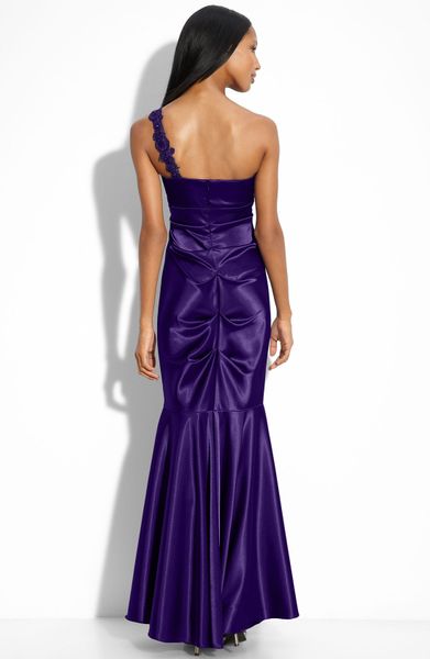 xscape satin gown