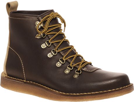 clarks leather hiking boots