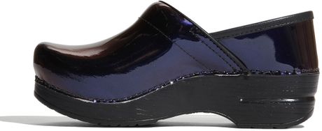 dansko purple patent clogs