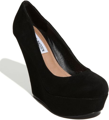 Steve Madden Pammyy Pump in Black (black suede) | Lyst