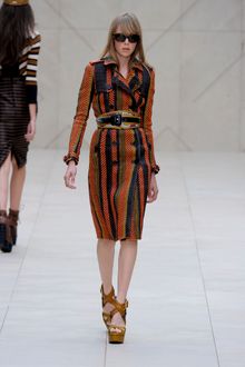 Burberry Prorsum Spring 2012 Runway Look 32 - Lyst