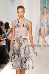 Erdem Spring 2012 Floral Print Gloves