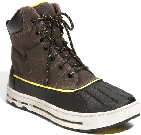 nike boots woodside men's