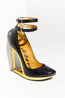 Lanvin Cutout Heel Pump - Lyst