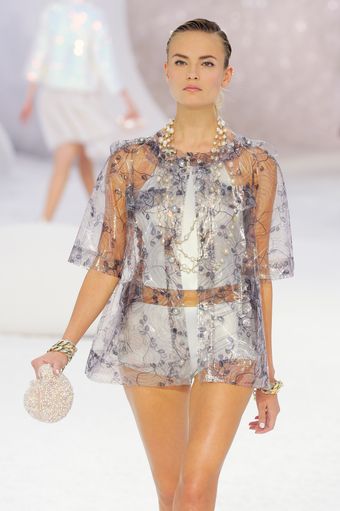 Chanel Spring 2012 Pearl Necklace - Lyst