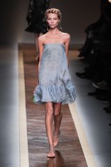 Valentino Spring 2012 Blue Sleeveless Floral Printed Dress With Ruffled Trim