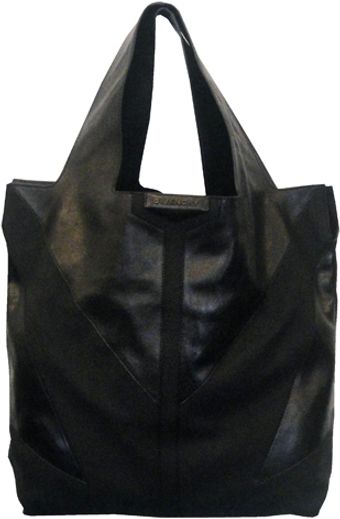 Givenchy George V Cut Bag in Black - Lyst