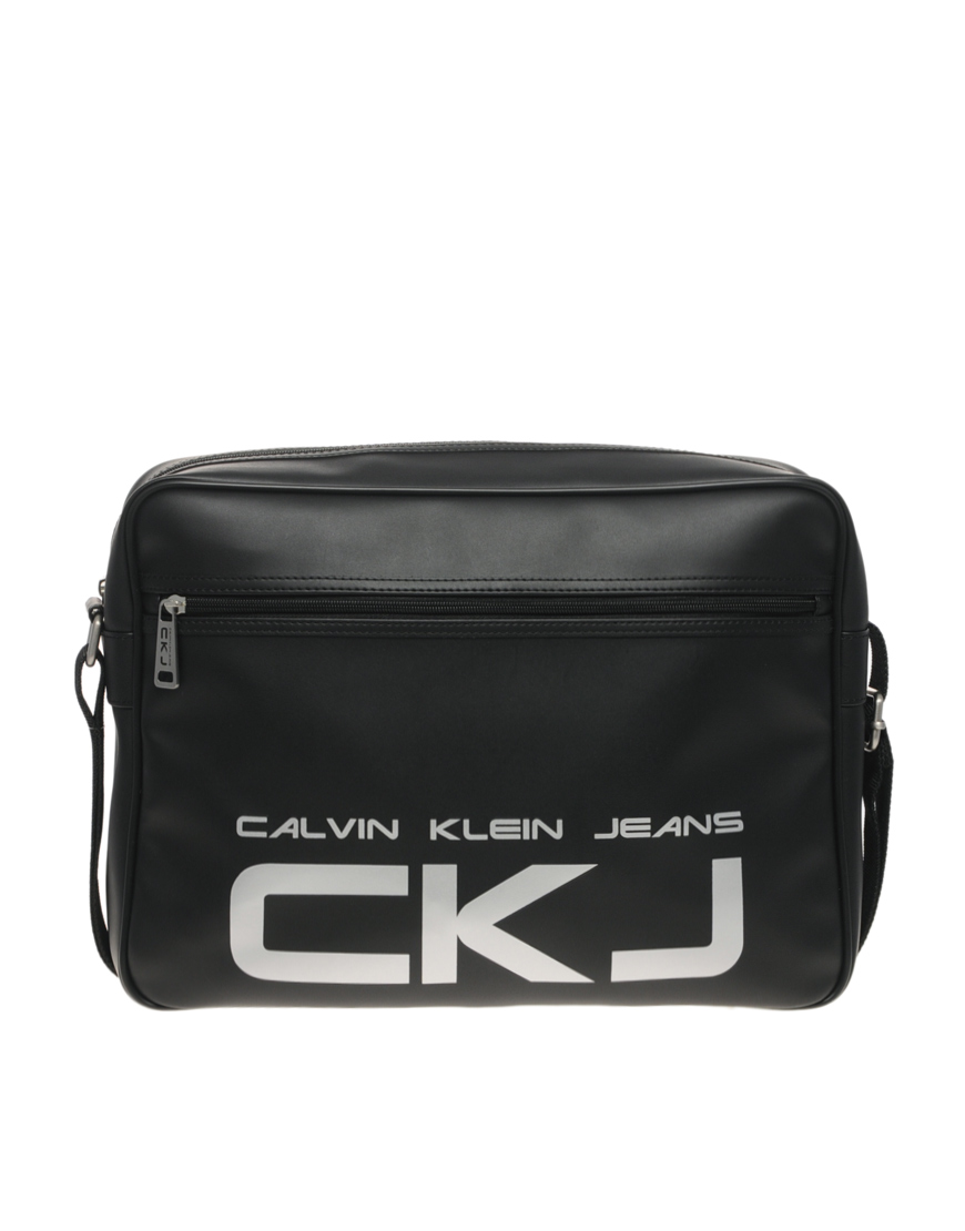 Calvin Klein Messenger Bag in Black for Men Lyst