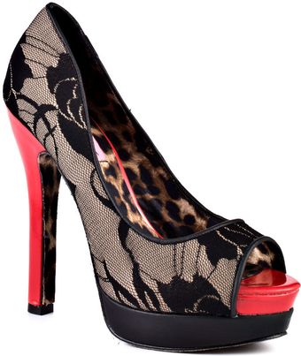 Betsey Johnson Samantaa Peeptoe Pump - Lyst