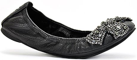 tory burch eddie flat black