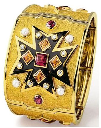 Harry Fane Verdura Maltese Cross Cuff - Lyst