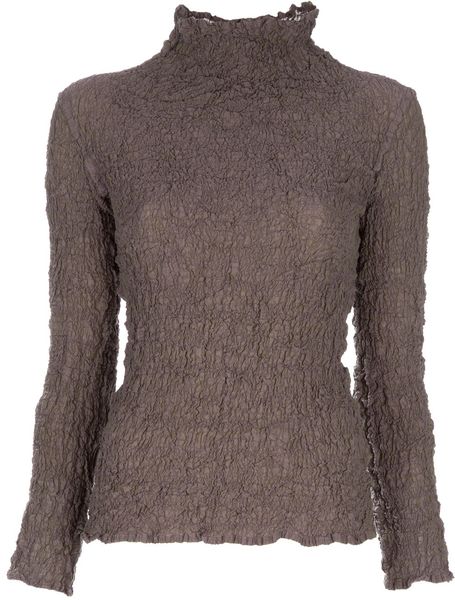 Issey Miyake Cauliflower Crinkle Top in Gray (lilac) - Lyst