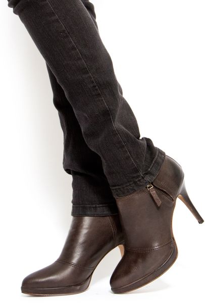 brown boots mango