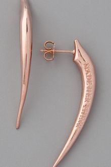 Made Her Think Large Claw Earrings - Lyst
