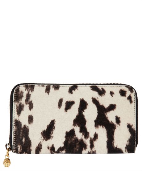 Alexander Mcqueen Peppered Pony Continental Wallet in Animal - Lyst
