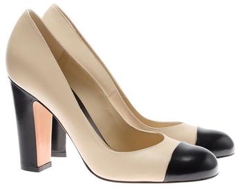Gianvito Rossi Leather Court Shoes with Contrasting Toes - Lyst