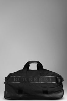 Burberry Medium Duffle Bag with Wheels - Lyst