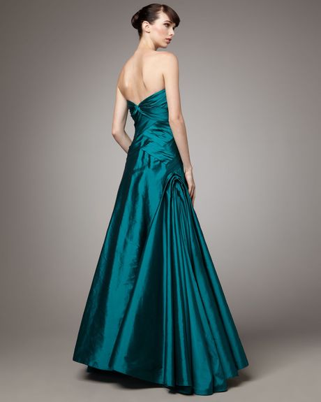 monique lhuillier green gown
