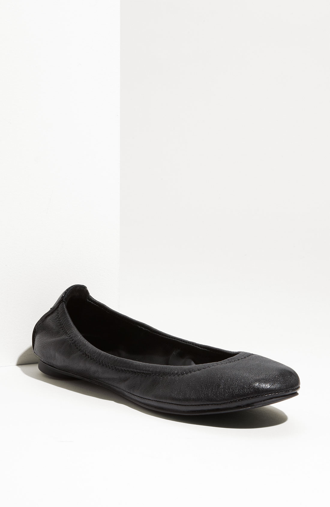 tory burch eddie flat black
