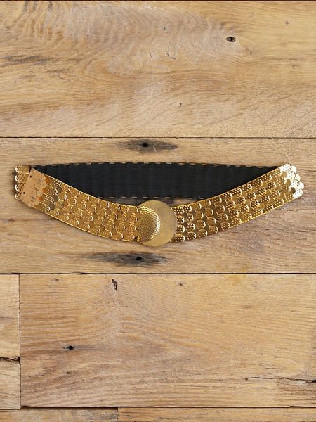 Free People Vintage Fishscale Retro Belt in Gold