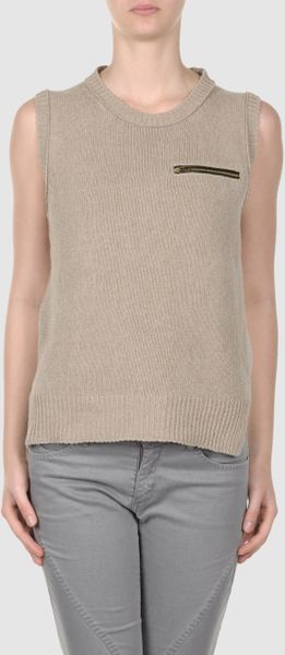 Celine Sleeveless Jumper in Beige (sand) - Lyst