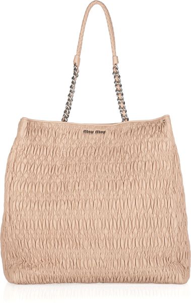Miu Miu Matelassé Leather Tote in Beige (powder) - Lyst