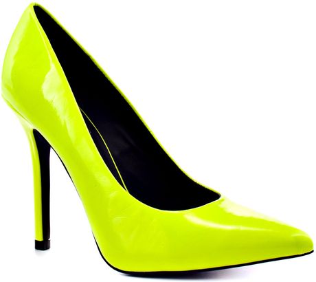 Fergie Protest  Fluorescent Yellow in Yellow - Lyst