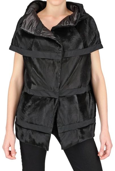 Chicca Lualdi Beequeen Striped Shearling Cape Fur Coat in Black - Lyst