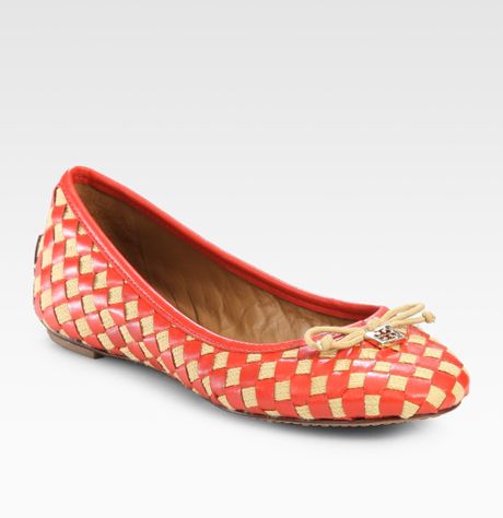 Tory Burch Prescot Woven Leather Bow Ballet Flats in Orange (natural-almond) - Lyst
