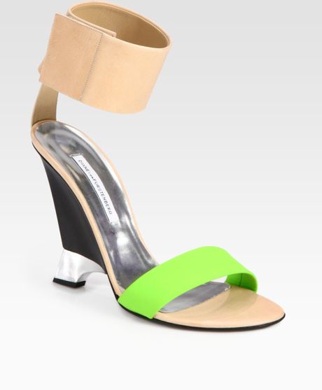 Diane Von Furstenberg Elan Colorblock Leather Wedge Sandals in Black - Lyst