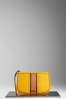 Burberry Small Grainy Leather Wristlet - Lyst