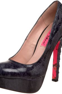 Betsey Johnson Womens Dita Platform Pump - Lyst
