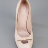 Chloé Bow Detail Pump in Beige - Lyst