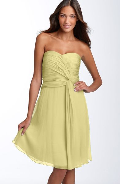 Donna Morgan Twist Detail Chiffon Dress in Yellow (afterglow) - Lyst