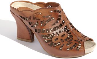 Earthies® Laguna Clog - Lyst