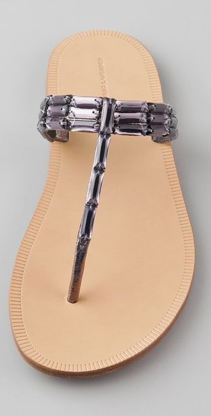 Vera Wang Lavender Rox Flat Thong Sandals in Gray (graphite) | Lyst