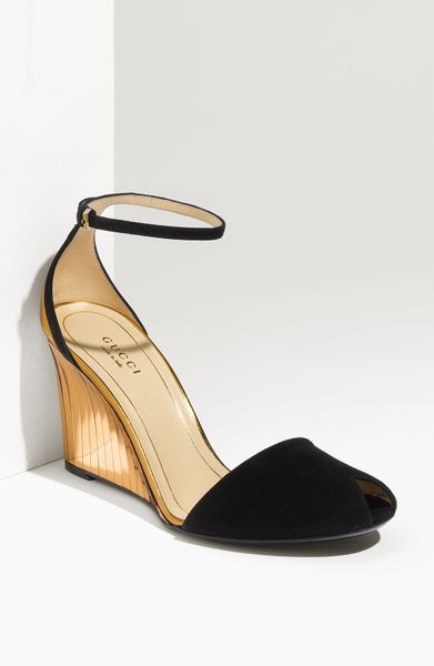 Gucci Ankle Strap Peep Toe Wedge in Black (black suede)