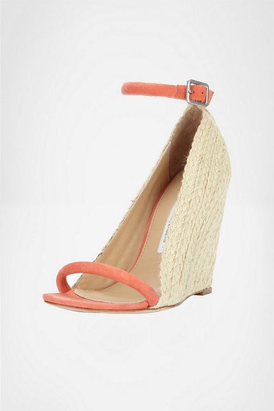 Diane Von Furstenberg Tchad in Pink (melon suede with natural heel) - Lyst