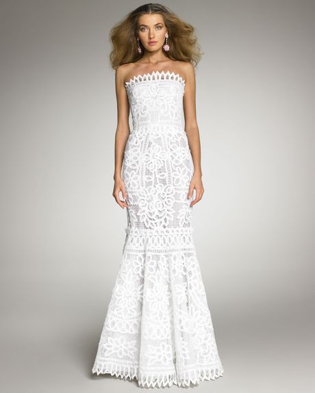Oscar De La Renta Battenberg Lace Gown in White - Lyst