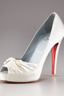 Christian Louboutin Very Pli Ruched Platform Pump, Off White - Lyst