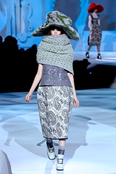 Marc Jacobs Fall 2012 Paisley Midi Skirt in Gray - Lyst
