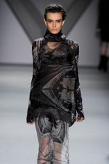 Vera Wang Fall 2012 Runway Look 38