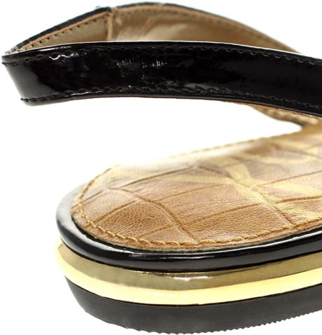 pointed flat slingbacks