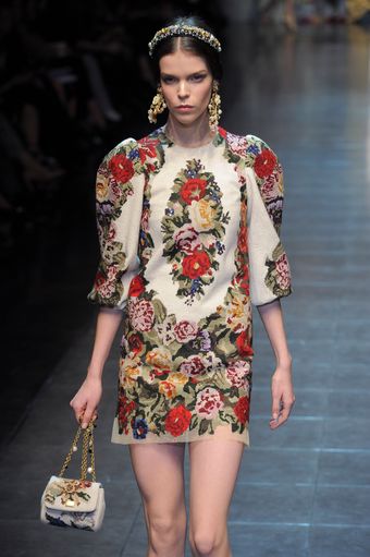 Dolce & Gabbana Fall 2012 White Mini Dress with 3/4 Length Dolman Sleeves in Floral Print - Lyst