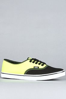 Vans The Authentic Lo Pro Sneaker in Neon Yellow - Lyst