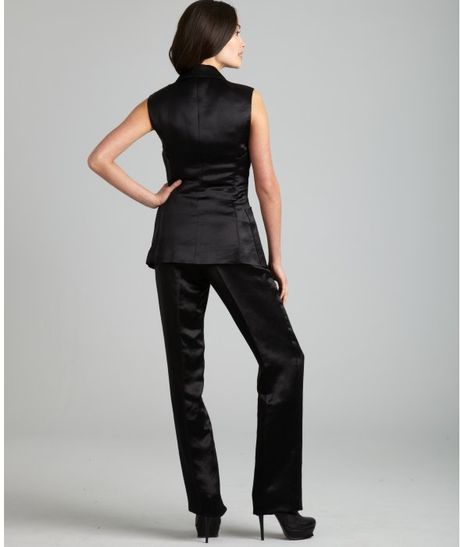 sleeveless pantsuit