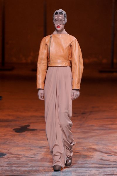 Rick Owens Fall 2012 Cropped Lantern Sleeve Leather Jacket in Beige - Lyst